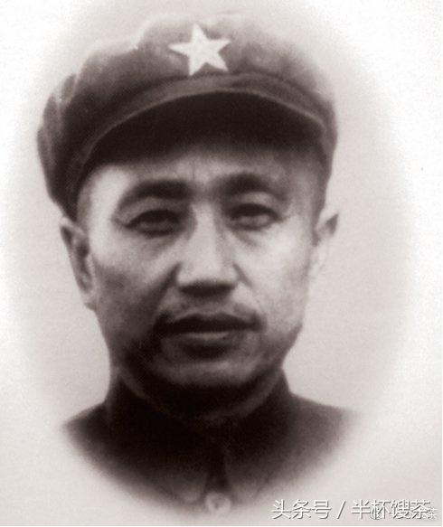 *共中**高级情报干部，孤悬敌后，一生坎坷（2）