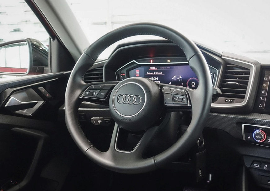 大众polo跨界13款,全新大众polo宽体小钢炮