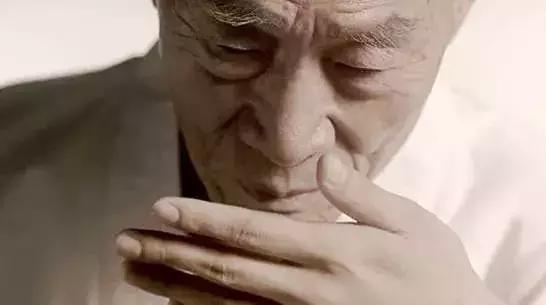 一盒见效的美白面膜,一盒两片的面膜