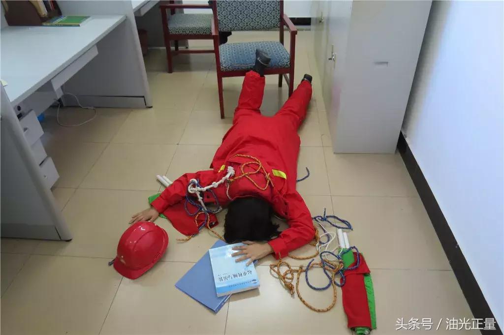 炫富挑战消费一个亿,炫富挑战