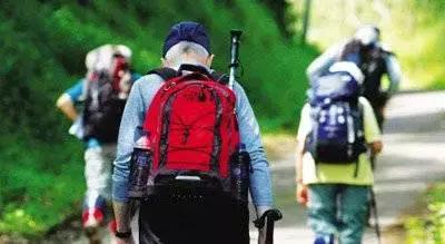 重阳节照顾老人的最佳方法,重阳节为老年人普及养生知识