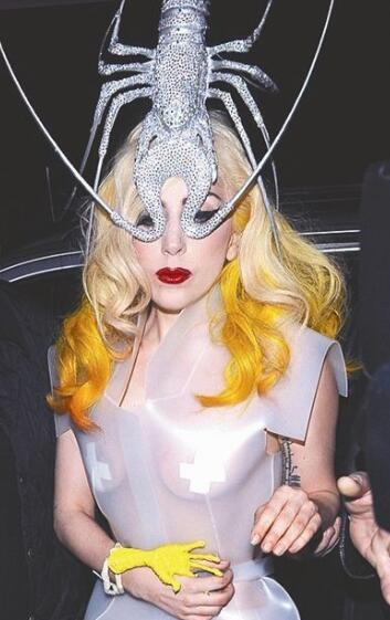 雷帝gaga维密,ladygaga婚纱