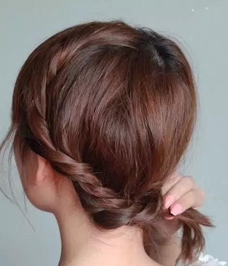 齐肩发发型扎法教程,齐肩发编发教程简单又好看