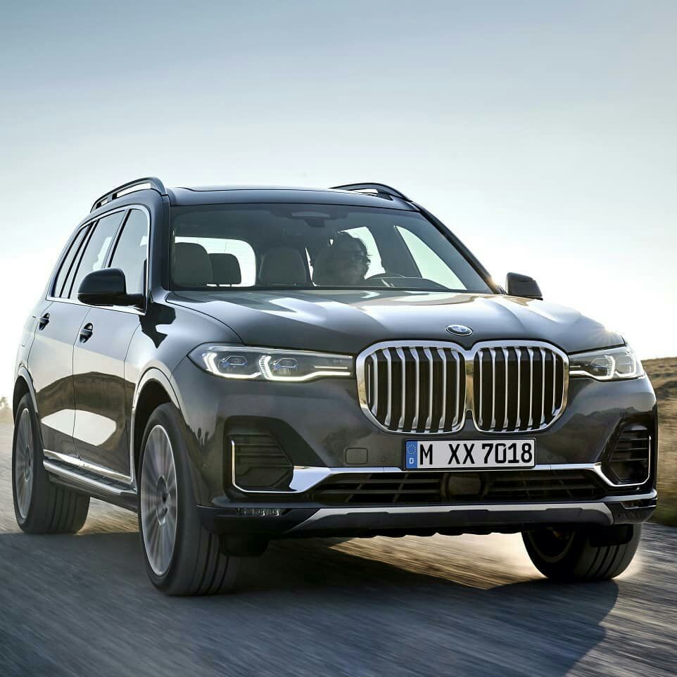 钻石白宝马x7,新款宝马x7内部大全大图