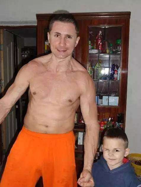 小孩也能练出全肌肉的方法,盘点那些满级练出肌肉的小孩