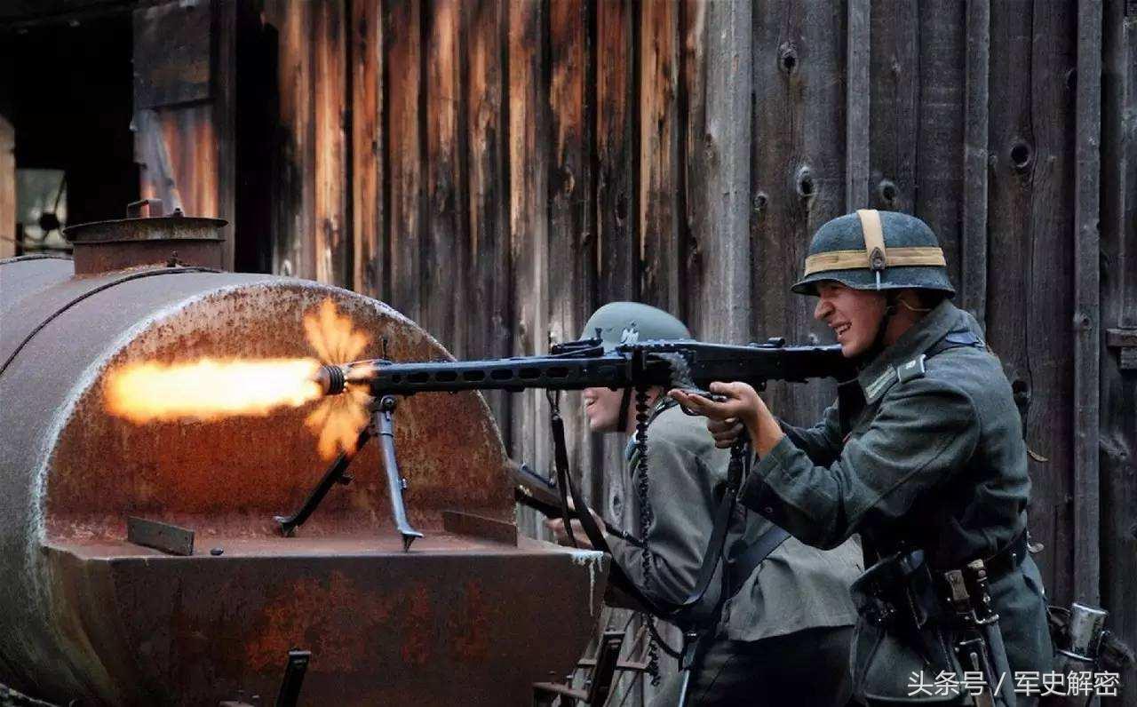 二战名枪mg34,二战德国机枪mg16