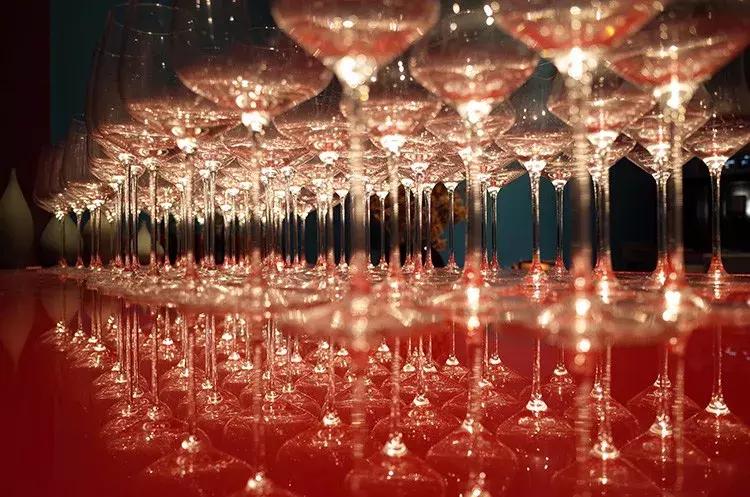 金秋十月，一群企业家办了件大事儿……