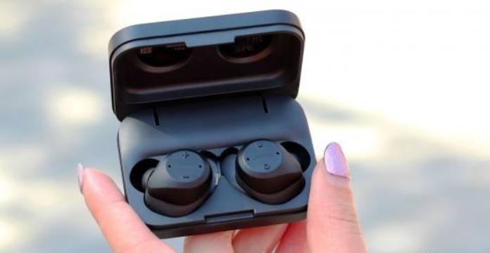 真无线蓝牙耳机和颈挂式蓝牙耳机,蓝牙耳机推荐口碑最好的蓝牙耳机