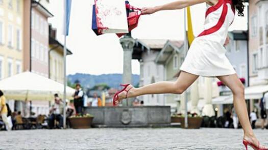 在校大学生做什么兼职赚钱又轻松,做什么兼职能赚点零花钱