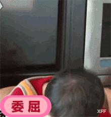 “从小就耍流氓？”小男孩在幼儿园亲小女孩，双方妈妈吵翻了！