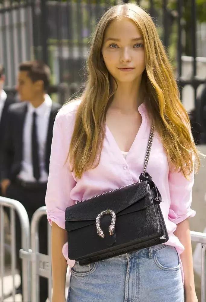 女人花钱买包的心理,女人买包有哪些讲究