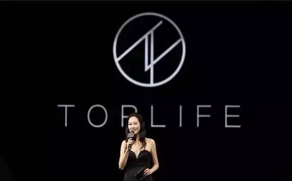 gucci和京东合作的短袖,gucci以假换真怎么样