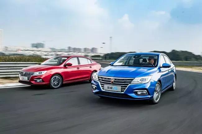 荣威全新i5驾驶体验,荣威i5旅行版ev试驾视频