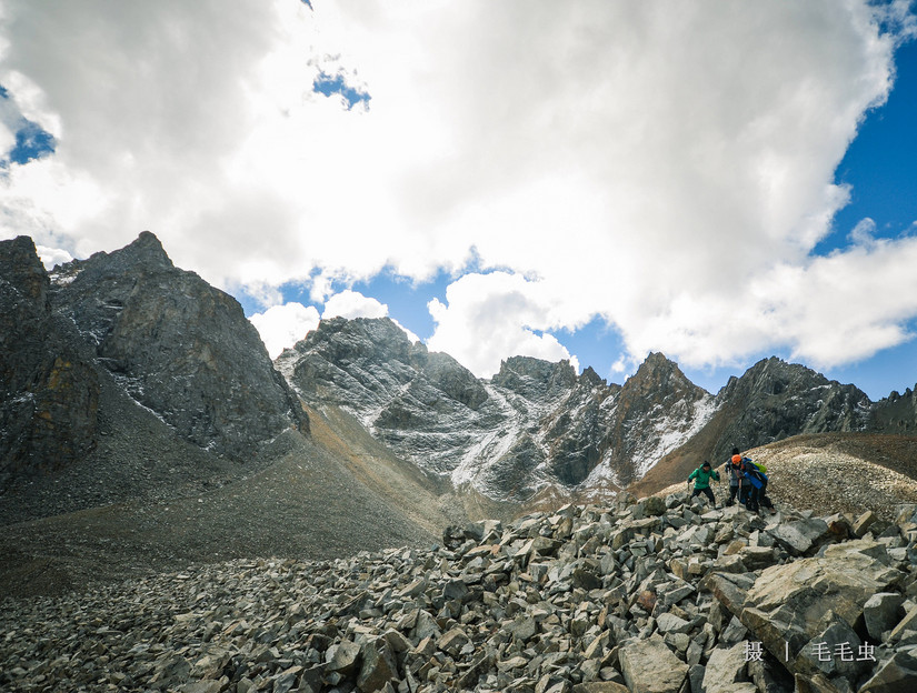 寻峰初娜-初娜雪山考察记
