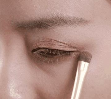 美妆博主教新手化眼妆,美妆博主简单日常眼妆教程