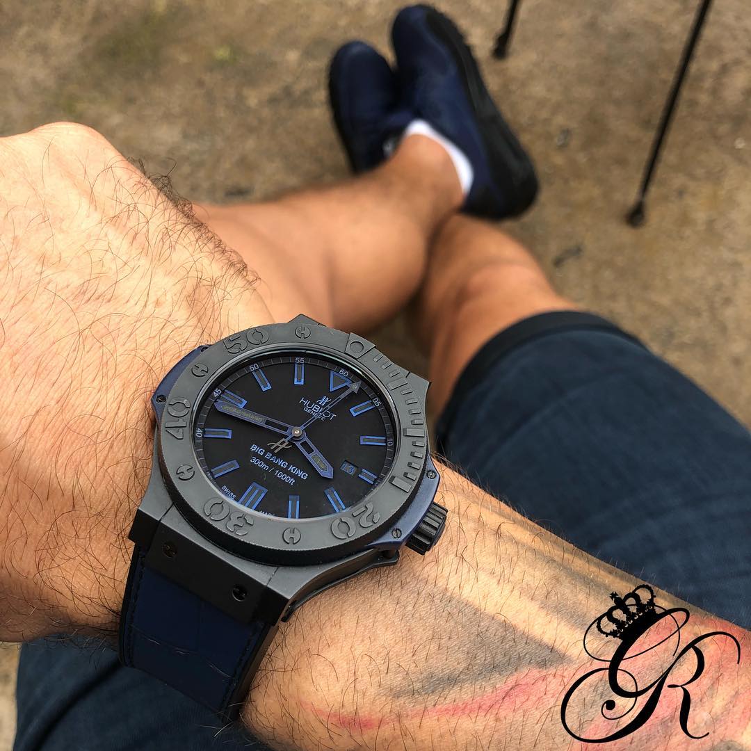 铁表带怎么更换表带,钢表带怎么更换表带