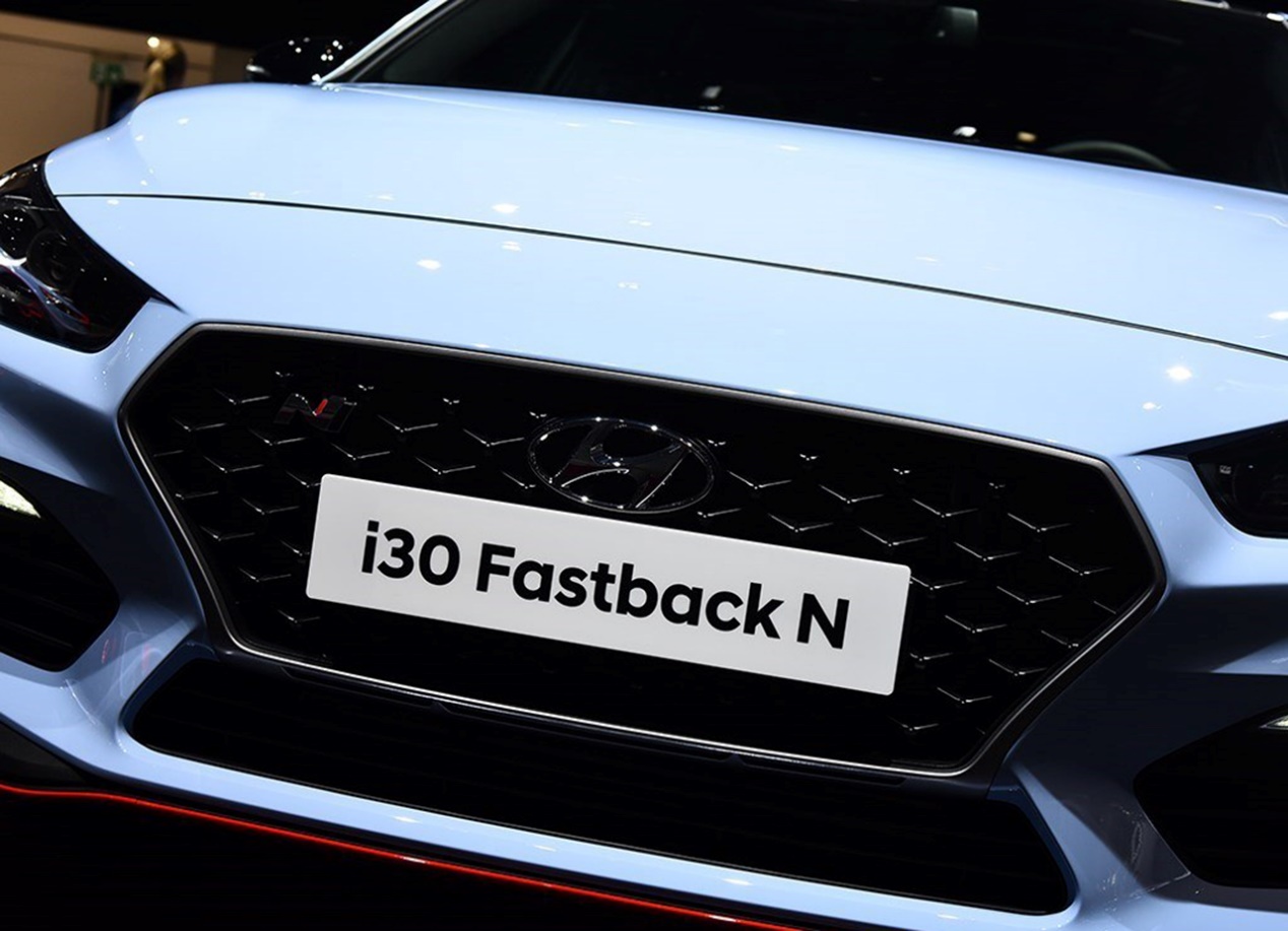 福克斯2020款stline与高尔夫8,2022款高尔夫新款第八代1.4t