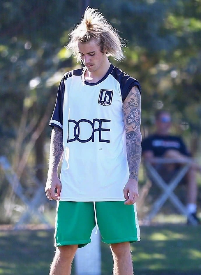 贾斯汀比伯晒照,贾斯汀比伯现场照