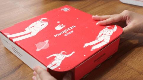 真的！这个29块9的披萨里我吃出了整整两只蟹！