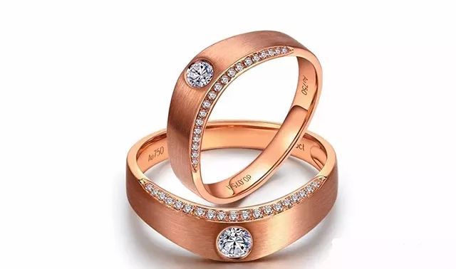 18K金首饰为何和24k金一样贵,18k金和18k玫瑰金哪个戴着好看