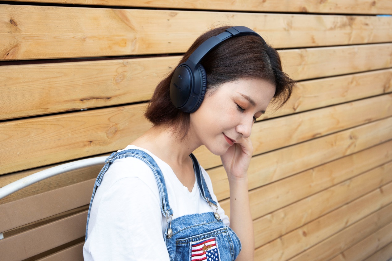 boseqc35二代蓝色限定版,boseqc35二代限量