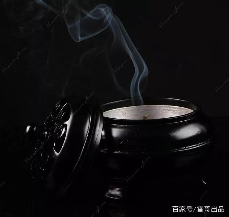 沉香燃烧后的灰有什么作用,沉香烧后的炭是怎么样的