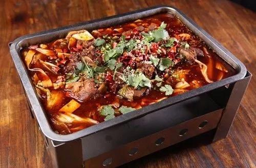 万州烤鱼炒底料的配方,重庆万州木炭烤鱼秘制配方