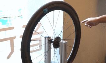 怎么给公路自行车做动平衡,自行车做动平衡全过程