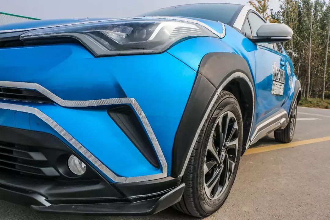 一汽丰田奕泽2.0l奕享版试驾 (2021款奕泽奕享版试驾)