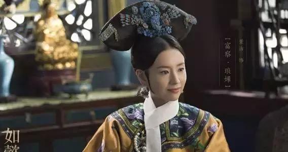 杨超越美貌惊呆众人,锦鲤杨超越人生开挂