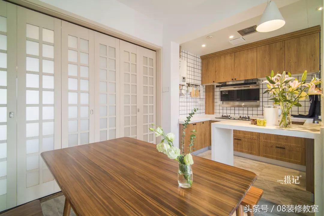 两个90后小青年，不爱极简，却偏要做「收纳达人」