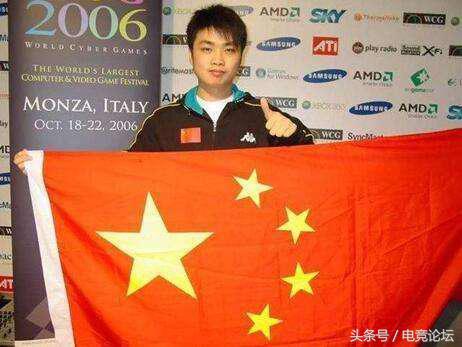 中国电竞发展史！细数留下传奇的风云人物！UZIS8失利后远远不及