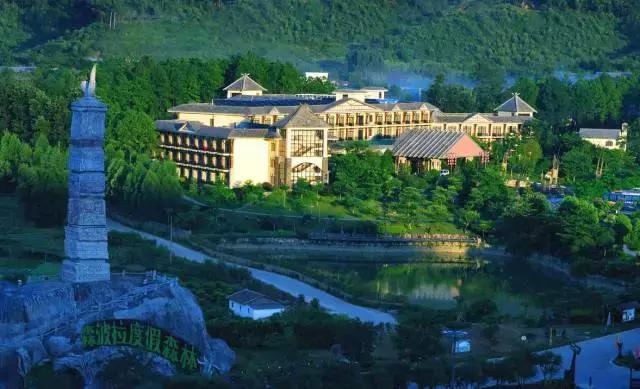 佛冈森波拉温泉冰川水谷,森波拉温泉度假村独栋别墅