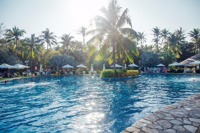 带你到三亚感受不一样的美食美景,三亚旅游必吃的美食清单大全