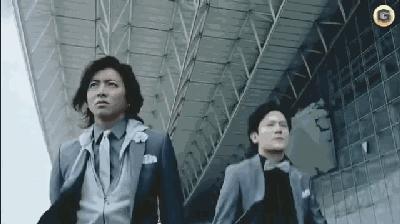 Angleababy新剧因为走路被嘲，盘点明星们的神步伐，J家步亮了