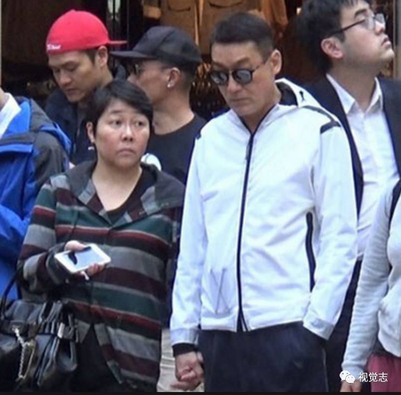 刘耀文在鱼龙混杂的娱乐圈,鱼龙混杂争名夺利的娱乐圈