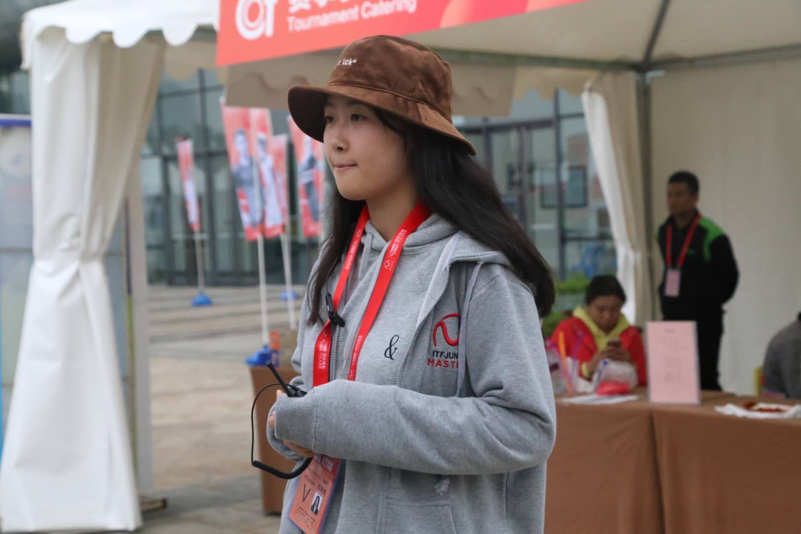 网球青年大师赛志愿者牛人多半数英语过6级+专八40人+俩大内高手