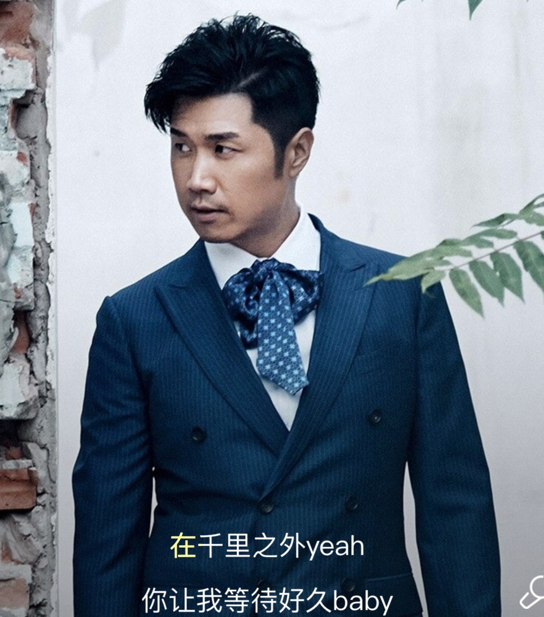 christine英文歌,一百万个可能christine高潮版