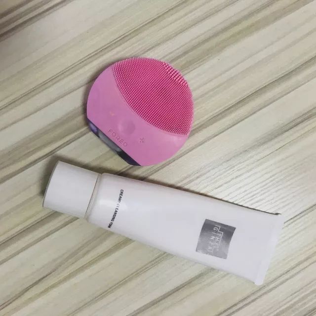 姑娘不会化妆,新手化妆入门怎么卸妆