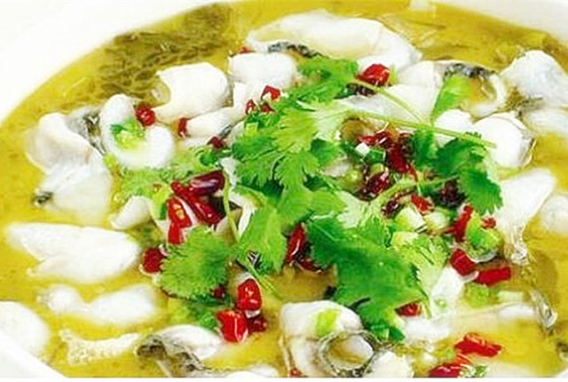 四川酸菜鱼家常菜的做法,家庭版四川酸菜鱼做法