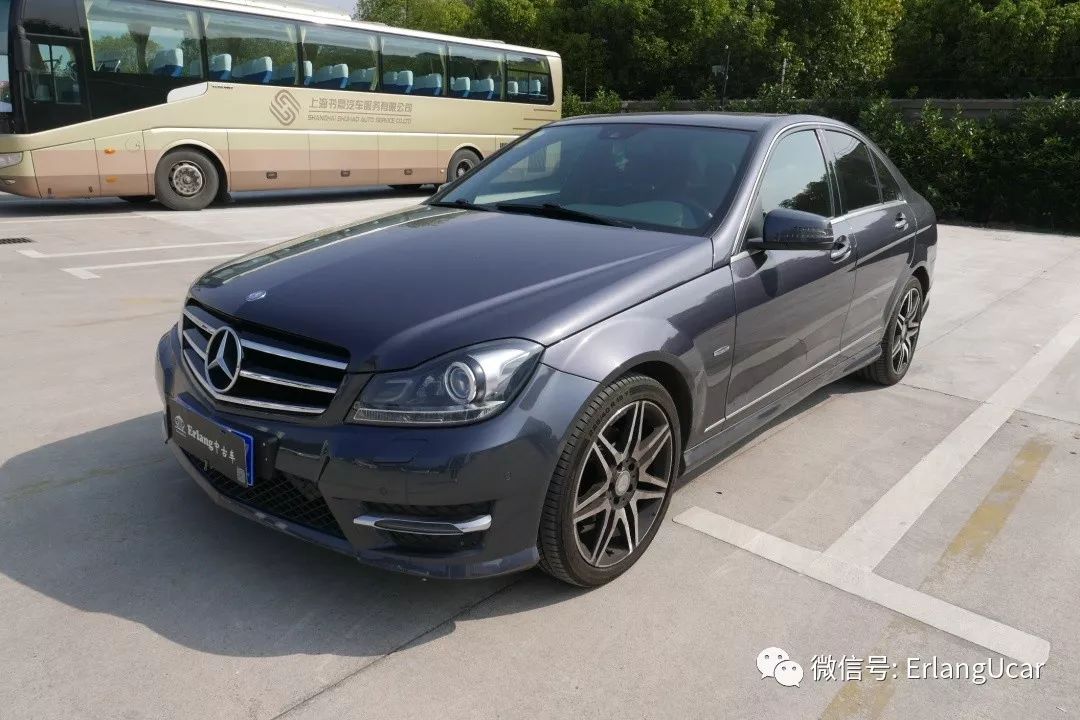 w204奔驰c300coupe,奔驰w204c200旅行版