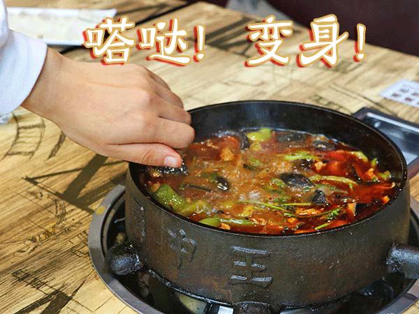 邯郸这家鸡腿煲中的LV,吃第一口就失控,连汤汁都想打包带走!