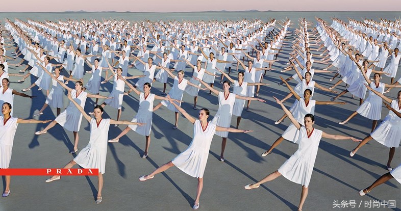 秦舒培助力维密秀,秦舒培秀肌肉