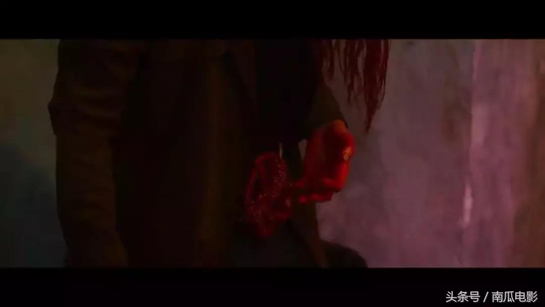 高爽热映《黑夜降临》万圣节预热