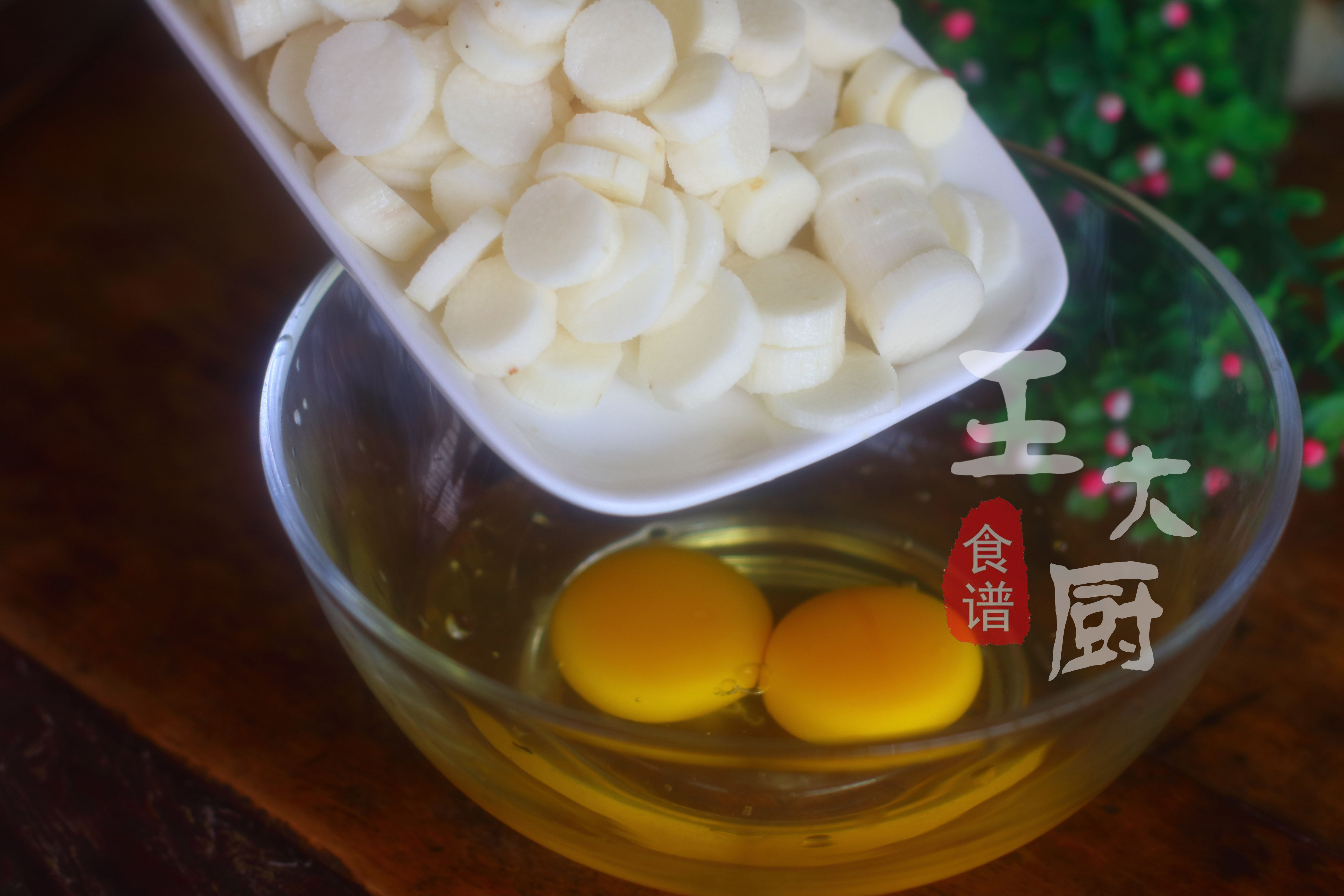 小米糕山药红枣糕做法宝宝辅食,十个月宝宝补铁辅食山药红枣糕