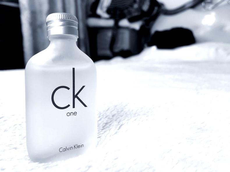 适合男士用的味道淡淡的男士香水,29款被女生公认最好闻的男士香水