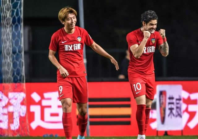 中超公布第三次裁判争议判罚,中超裁判再现低级误判完整视频