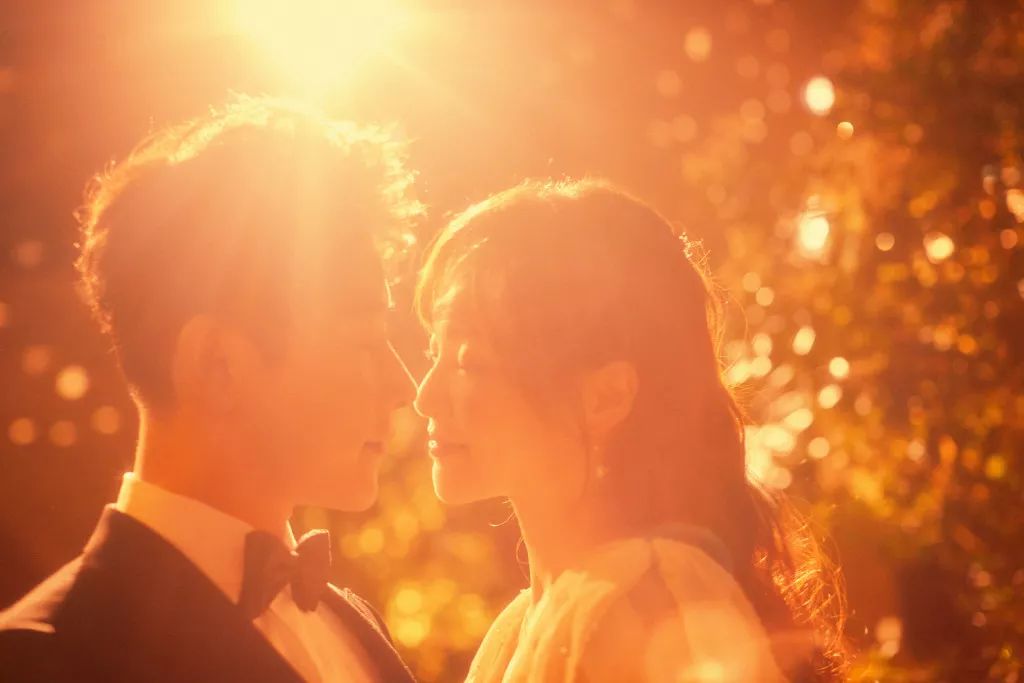 罗晋唐嫣婚姻运势,罗晋唐嫣大婚现场照曝光