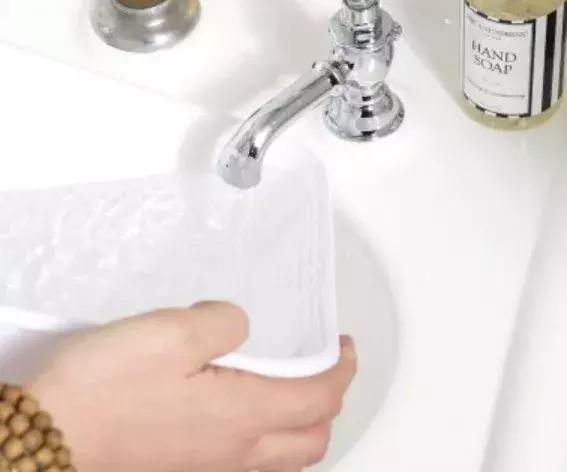 毛衣穿久了袖口变大怎么处理,毛衣穿久了咋处理