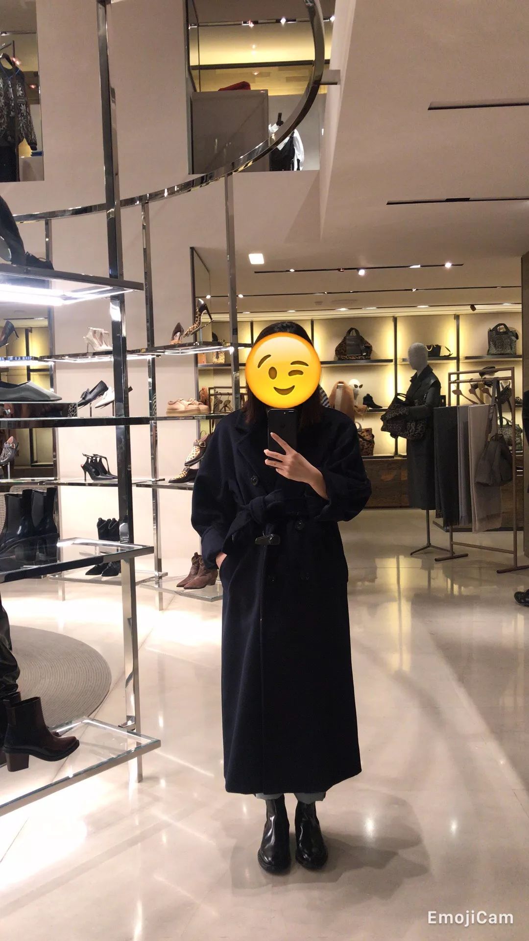 编辑们去了一趟时装周，攒了半年的工资全！没！了！